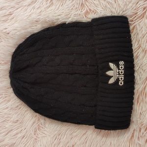 Adidas having it beanie with very soft lining black